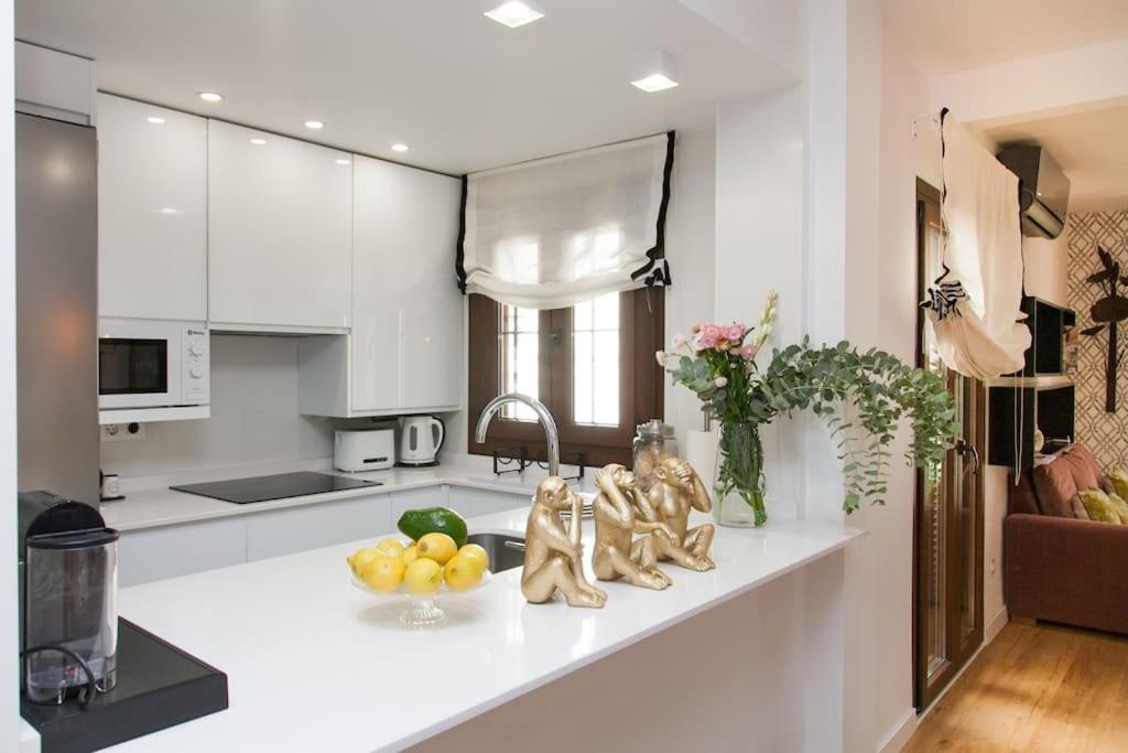 Modern & Nice Apartment. Old Town. Private Parking Seville Exterior photo